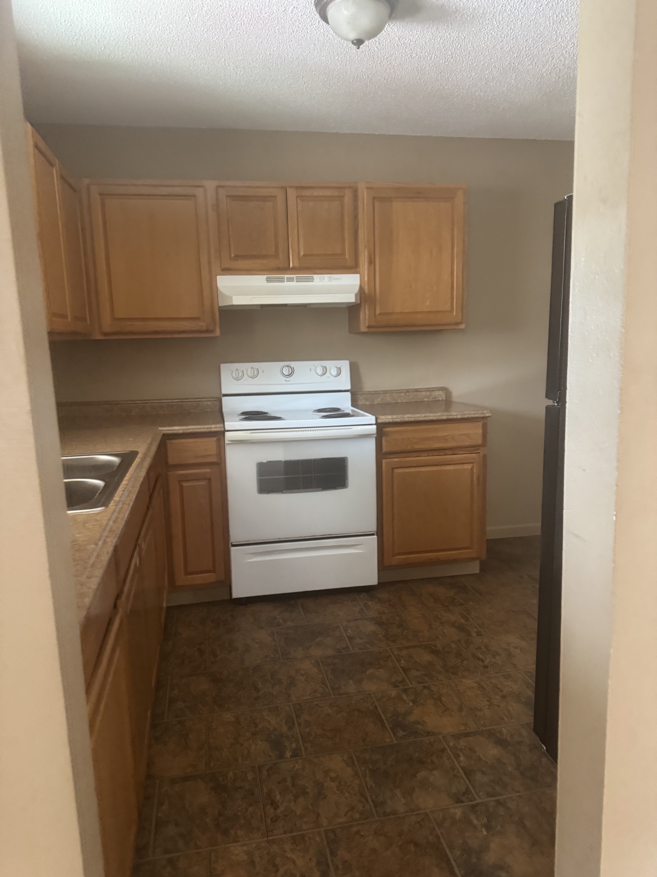 908 East 17th Avenue - G5